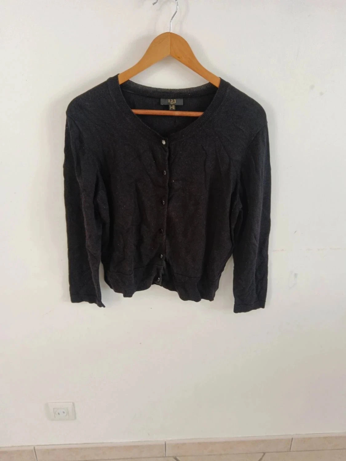 C129 cardigan noir 1.2.3 T44